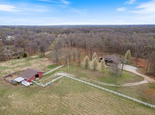 23301 Westpoint Rd, Gentry, AR 72734