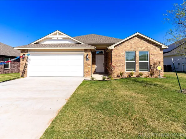 4812 E Galveston Pl S, Broken Arrow, OK 74014