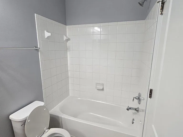 7720 Village Park Dr — Photo 16
