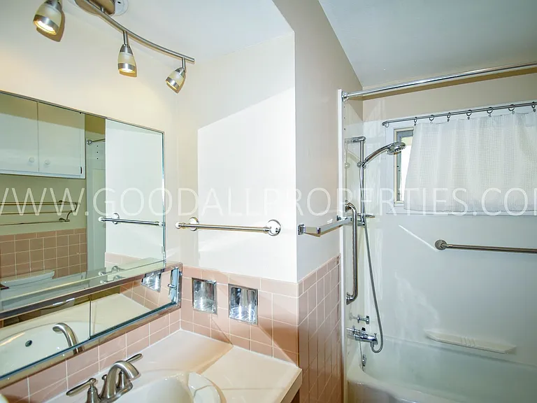 7035 Forest Ct — Photo 11