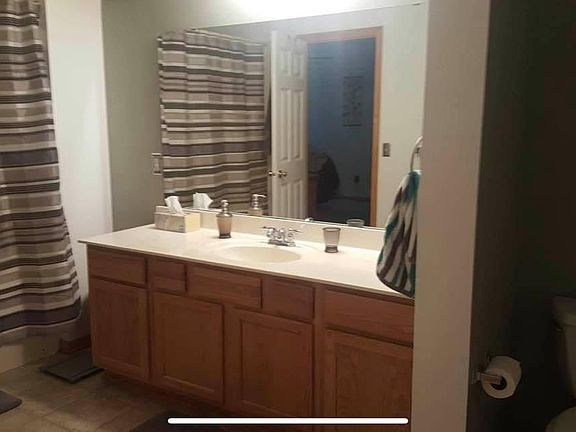 5th image of 11730 Vermillion St NE