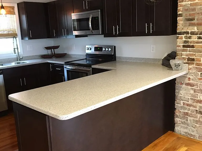 70 Courtland St — Photo 3