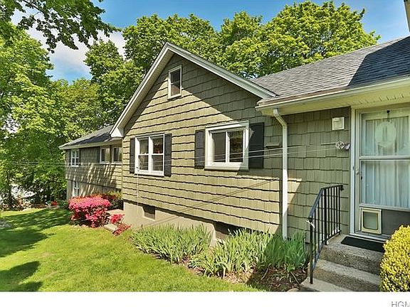 4th image of 347 Fort Washington Ave