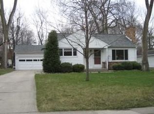 3204 Dawn Dr, Midland, MI 48642