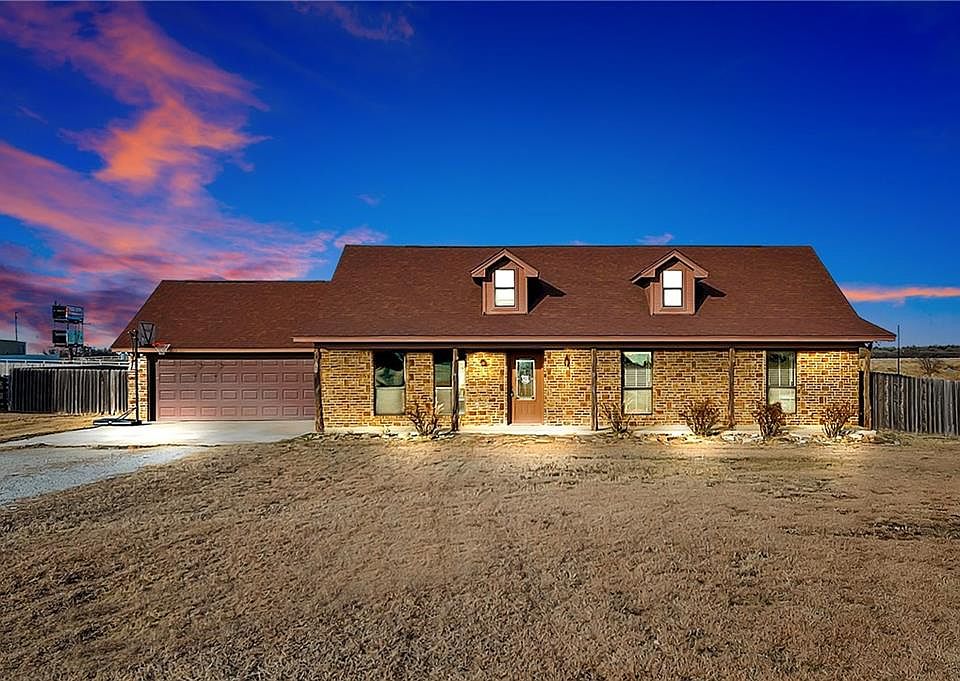 1st image of 116 Deer Creek Dr