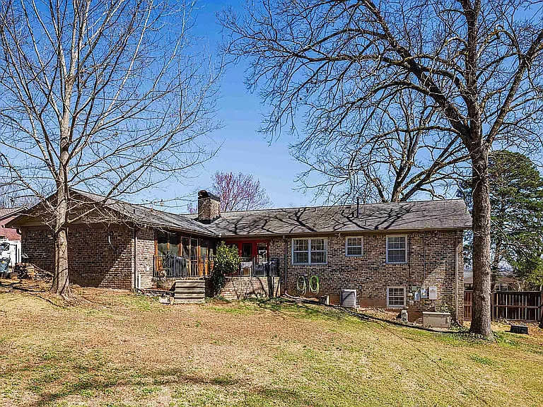 1228 Vista Ln — Photo 22