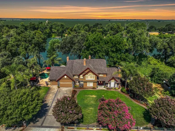 7877 Garden Hwy, Sacramento, CA 95837