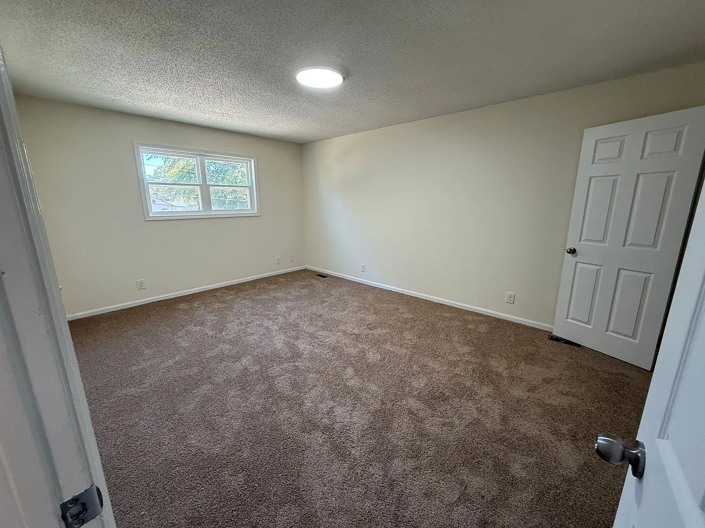 3696 Case St — Photo 3