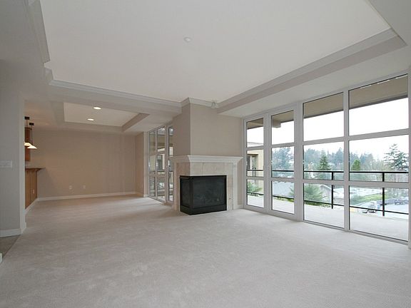 4th image of 10047 Main St APT 412