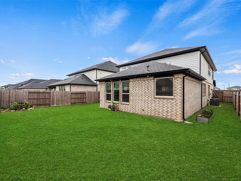 21646 Laggan Cliff Ln — Photo 41