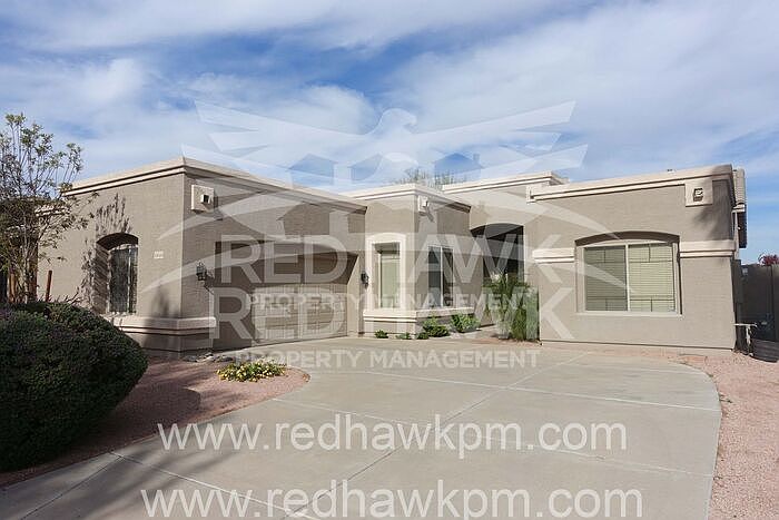 1st image of 1840 E Indigo Dr