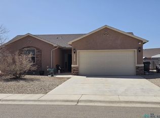 4203 S Padre Ln, Carlsbad, NM 88220