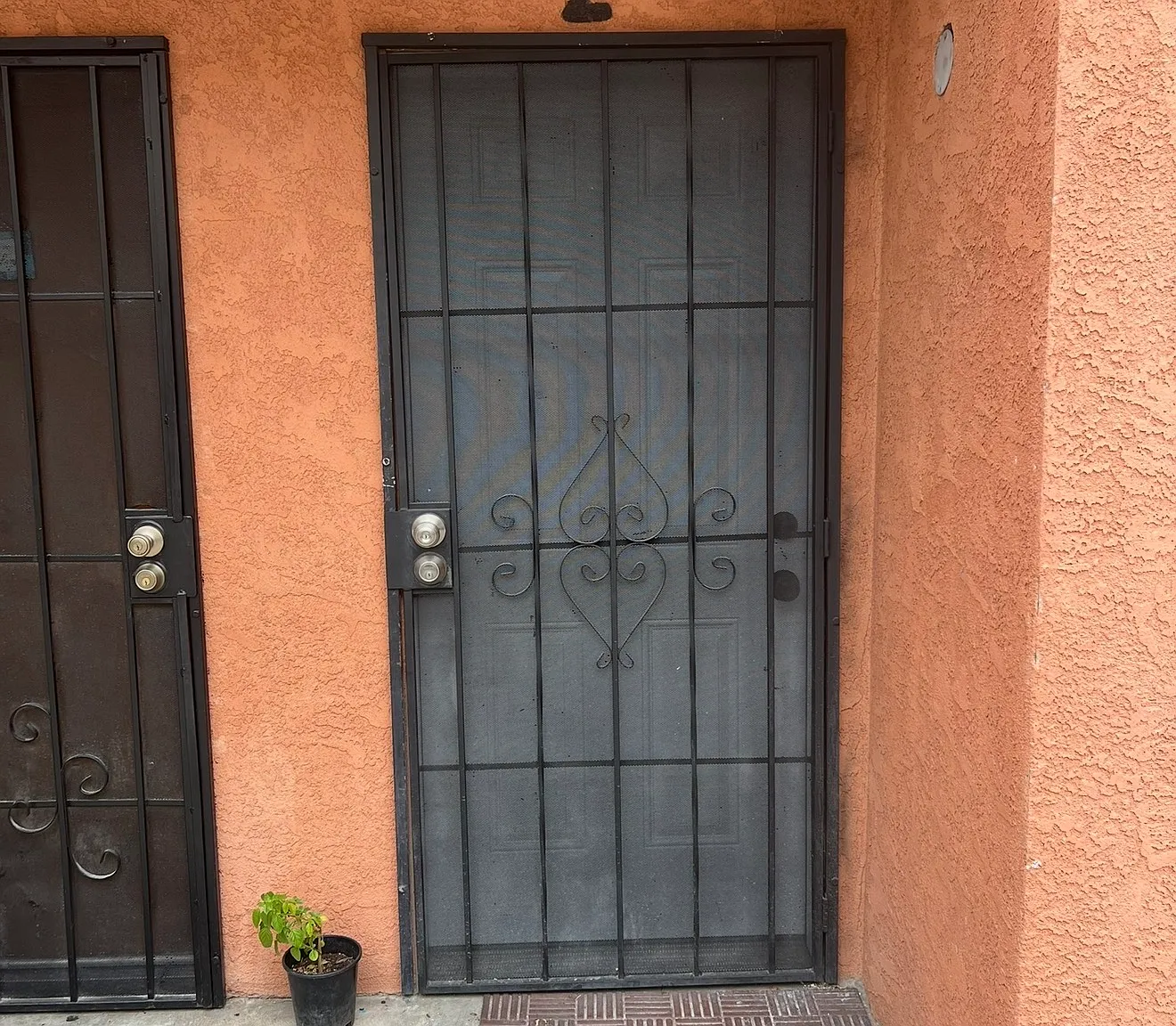 2 bed, $2,600 — Photo 2