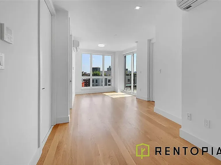 411 Meeker Ave #609D — Photo 5