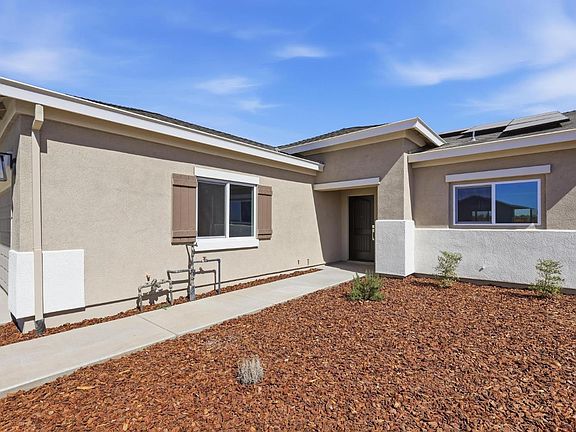 2nd image of 406 Kittyhawk Dr
