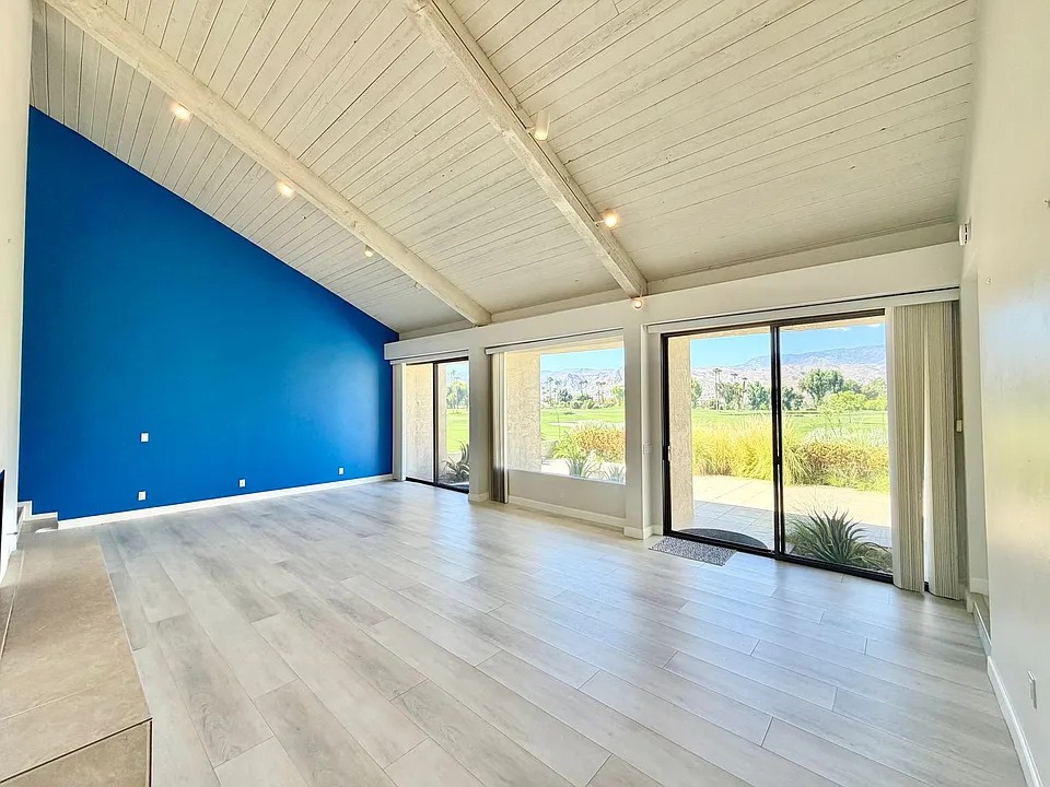34983 Mission Hills Dr