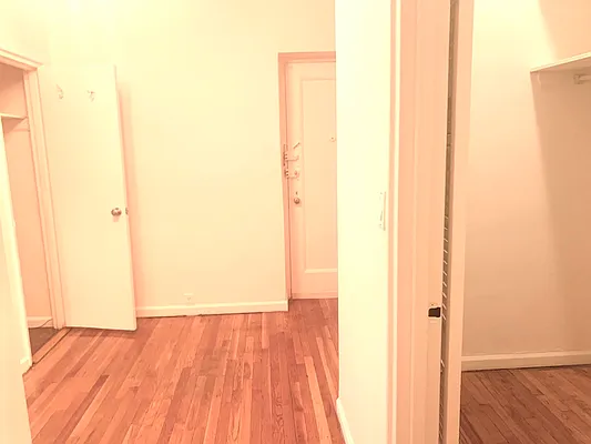 Rented by Douglas Elliman | media 7