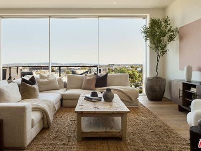 8899 Beverly Blvd #9D, Los Angeles, CA, 90048