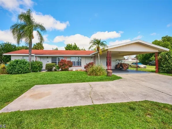 1013 SE 9th St, Cape Coral, FL 33990