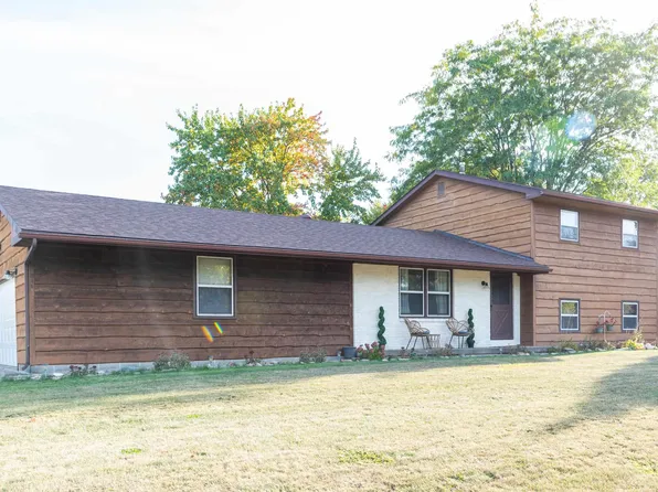 315 Clark St, Roanoke, IN 46783