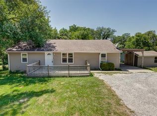 560 N Francis St, Excelsior Springs, MO 64024