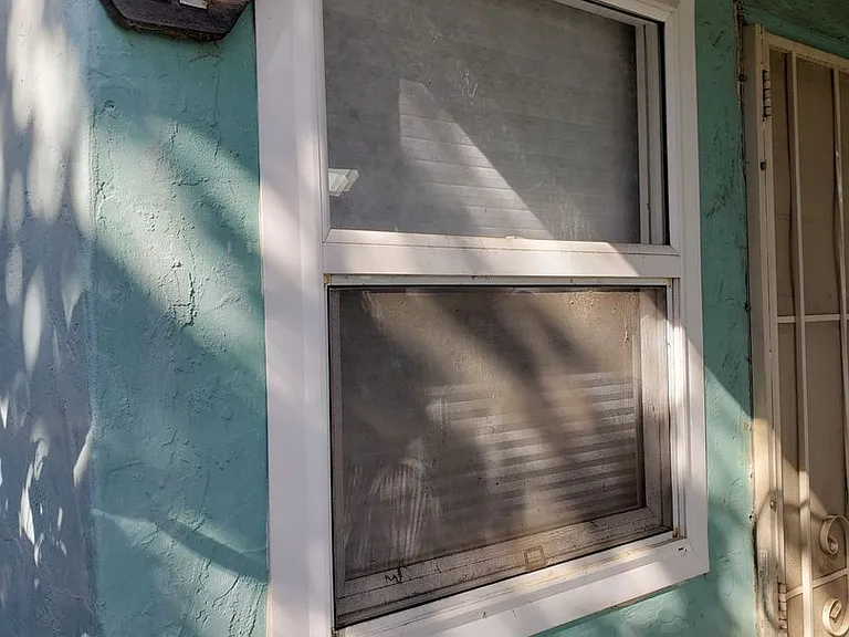940 Ohio St — Photo 15