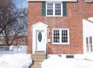 1041 Taylor Dr, Folcroft, PA