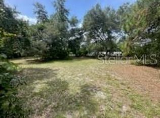 3910 Dunn Dr #25, Sarasota, FL 34233