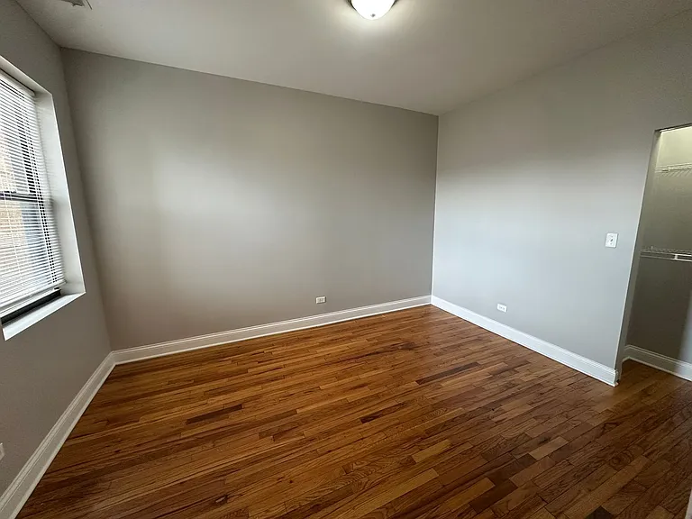 5001 N Sawyer Ave — Photo 9