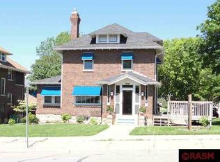 808 N 2nd St, Mankato, MN 56001