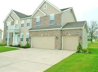 910 Bannon Circle Dr, O Fallon, MO 63367