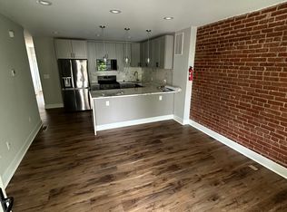 1737 D St NE #1, Washington, DC 20002