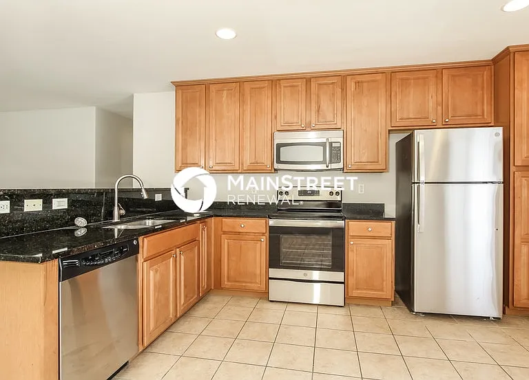 6990 W Festival Way — Photo 8