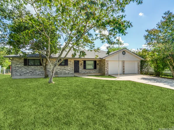 113 Oak Grove, Boerne, TX 78006