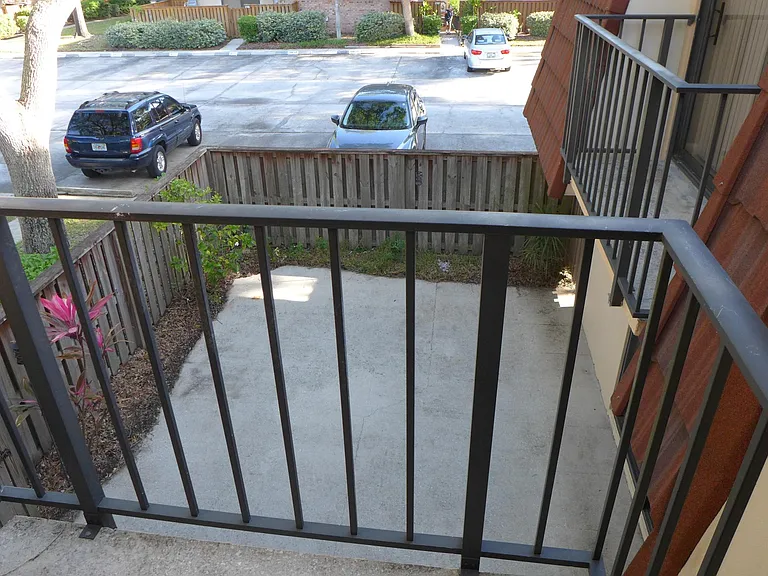 2708 12th Ct — Photo 18
