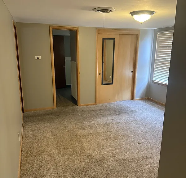 511 N Washington St — Photo 8