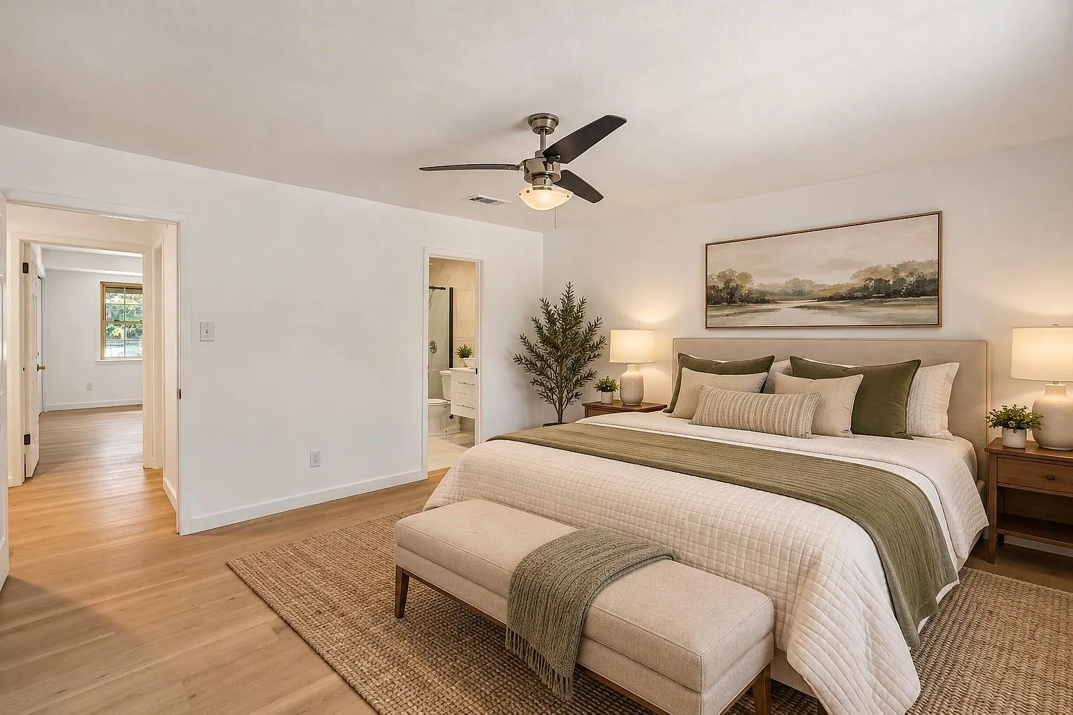 2 bed, 1.5 bath, 1286 sqft, $2,100 — Photo 4