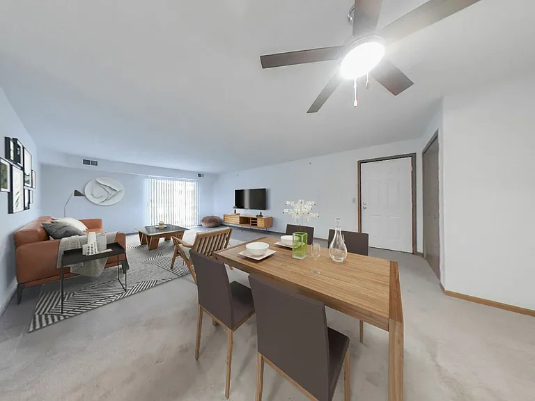 Big Creek Apartments — Photo 6