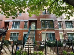 1328 W Fillmore St #B, Chicago, IL 60607