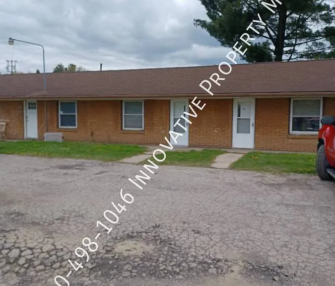 7351 N Dort Hwy #9 — Photo 2