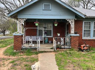 303 E Jefferson St, Tecumseh, OK 74873