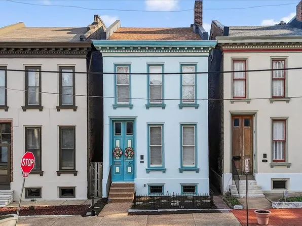 2143 Hickory St, Saint Louis, MO 63104