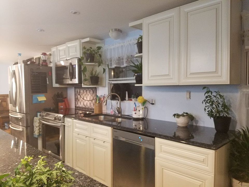 2nd image of 2116 Pleasant Woods Ct
