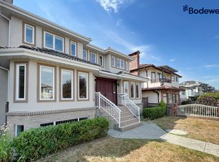 6915 Brooks St, Vancouver, BC V5S3J8