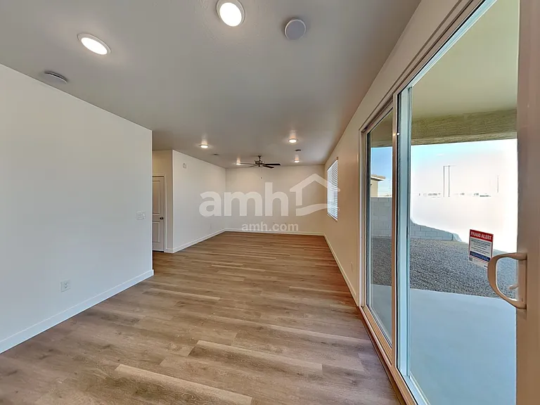 4536 S 98th Ln — Photo 7