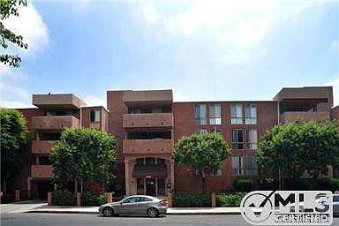 1st image of 5454 Zelzah Ave APT 206