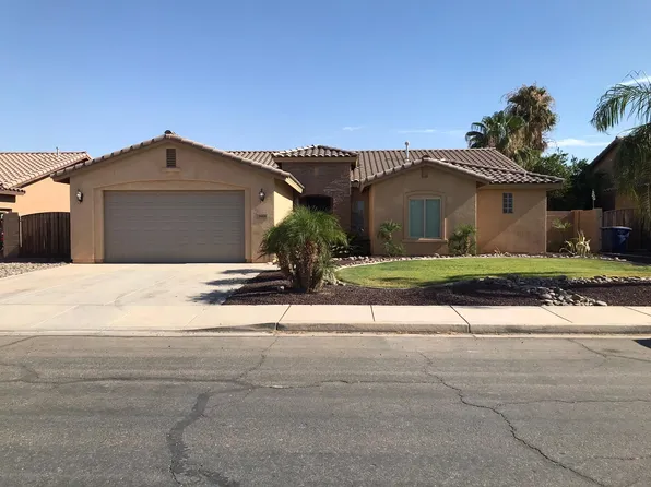 3855 W 37th St, Yuma, AZ 85365