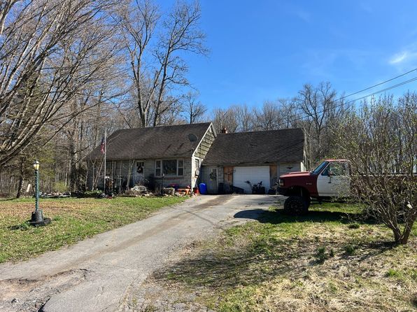 7088 Lowell Rd, Westmoreland, NY 13490