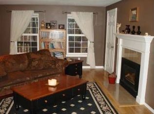 21840 Wavecrest Ave NE, Poulsbo, WA 98370