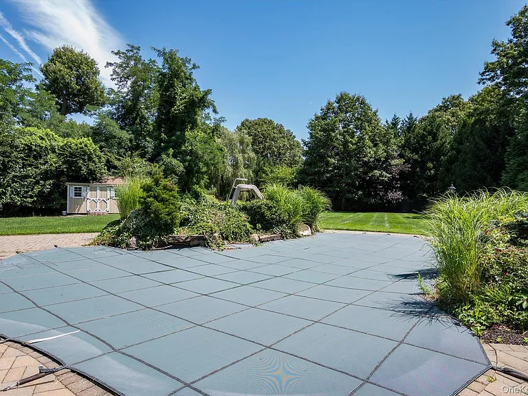 12 Glenridge Ln — Photo 37